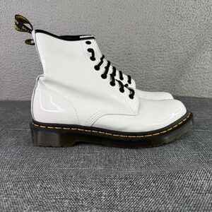 Dr. Martens 1460 Boots Womens 9 White Patent Lamper Leather 8-Eye 11821